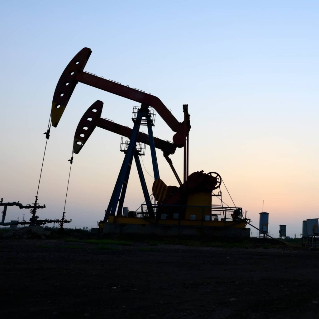 Harnessing Technology in the Oil and Gas Industry to Respond to Global Challenges